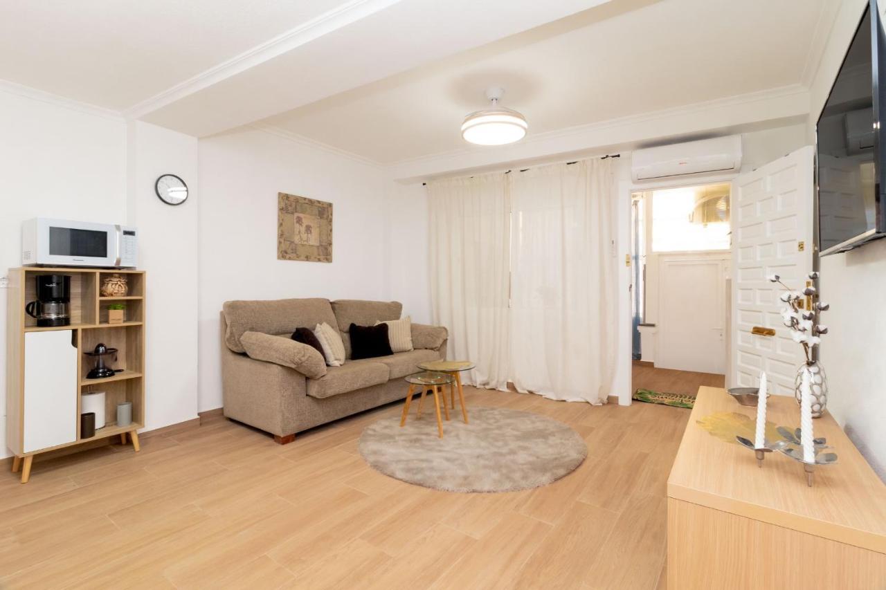 Apartamento Maximo Torrevieja Exterior photo